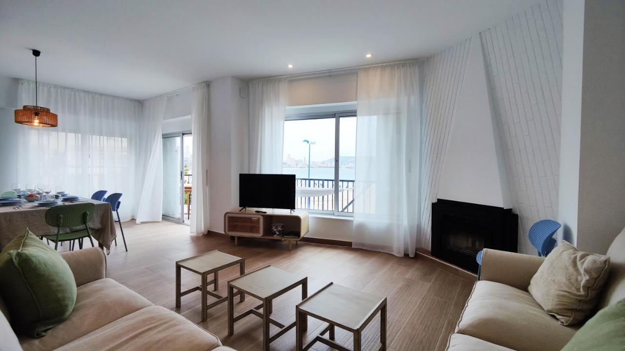 Parralue Beach Front Home ベニドルム エクステリア 写真